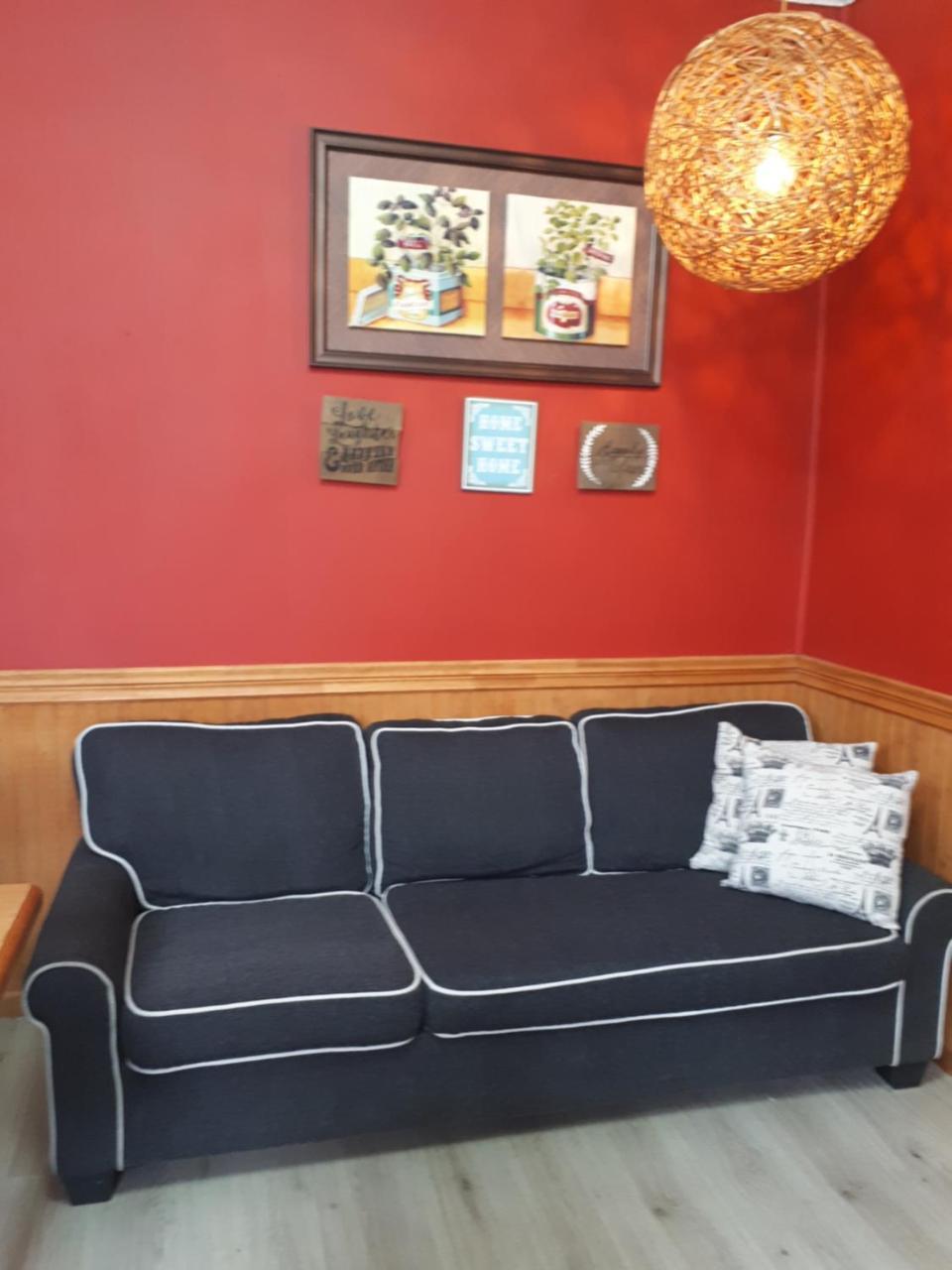 Hostal Guanaco Blanco Puerto Natales Extérieur photo