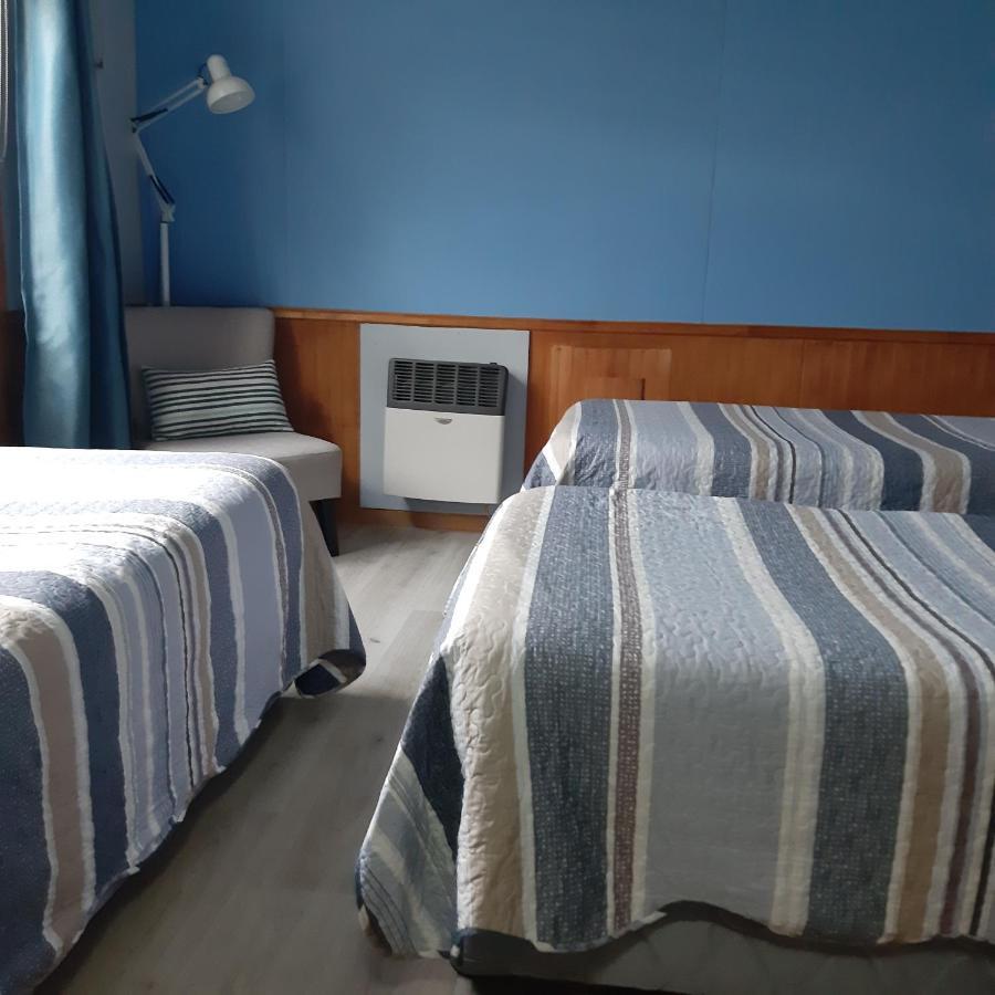 Hostal Guanaco Blanco Puerto Natales Extérieur photo